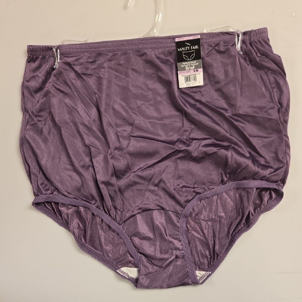 Vanity Fair Perfectly Yours Ravissant Tailored Brief